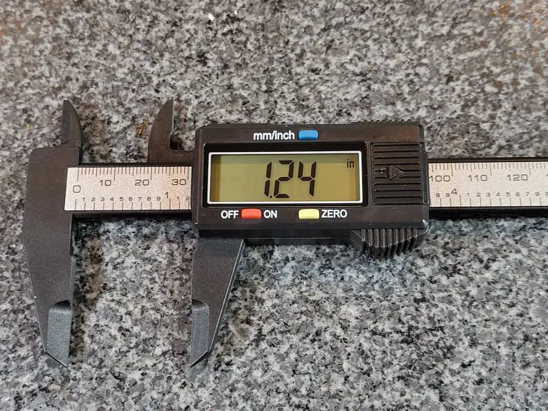 Adoric digital caliper display