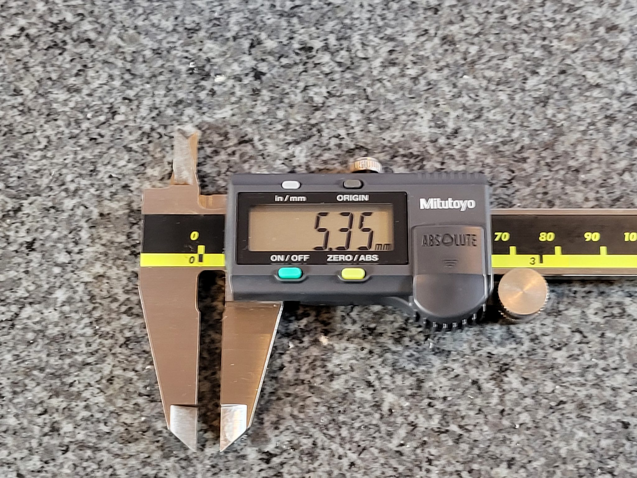 Mitutoyo 50019630 06" Digital Caliper Review Machinist Guides