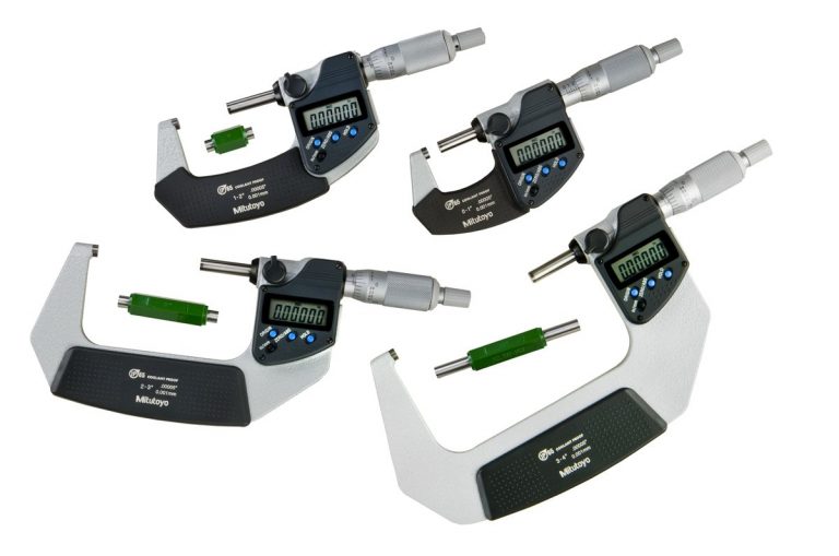 mitutoyo digital micrometer set with reference standards