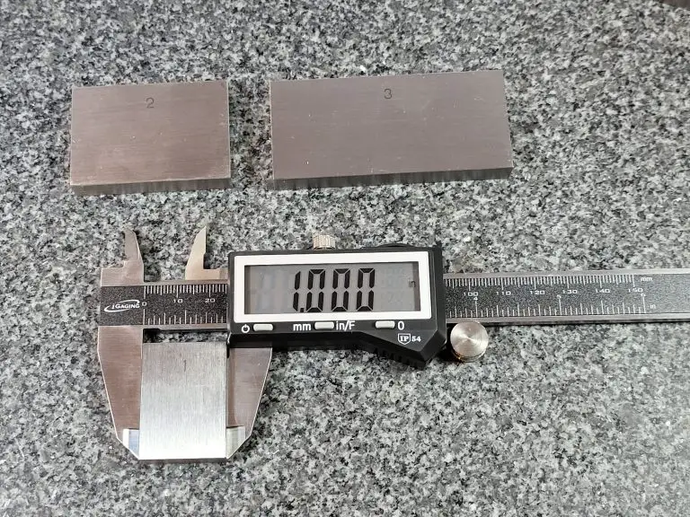 igaging ip54 digital caliper measuring 1 inch block (2)